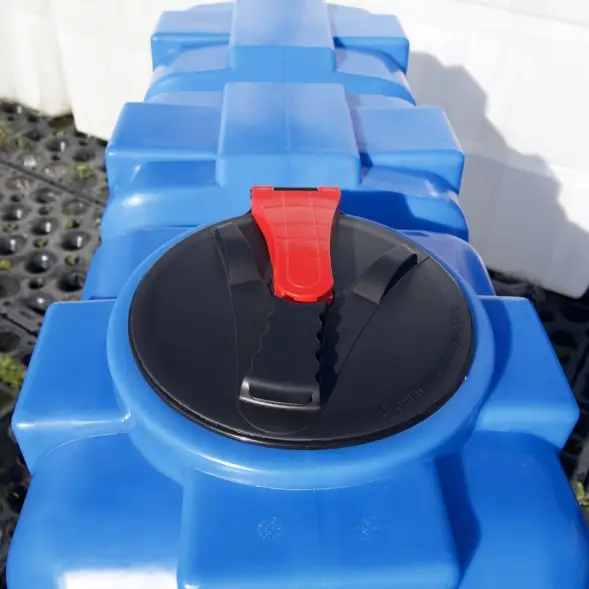 Емкость ST 2000л с патрубками 100мм под плотность до 1.2 г/см3 с откидной крышкой синяя