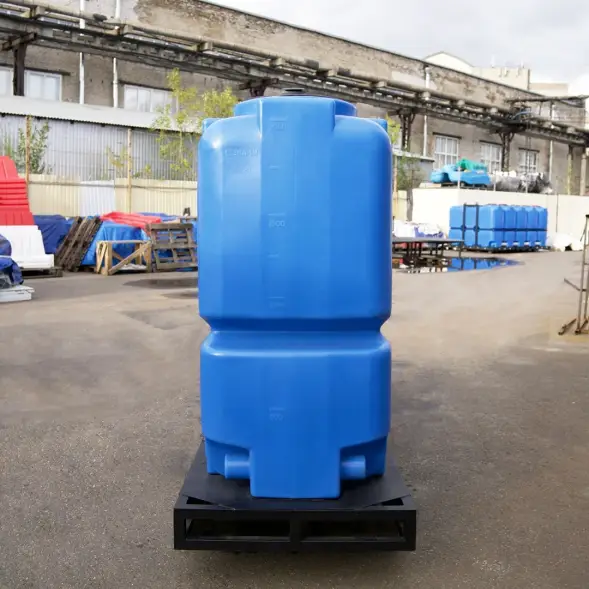 Емкость ST 2000л с патрубками 100мм под плотность до 1.5 г/см3 с откидной крышкой синяя в обрешетке