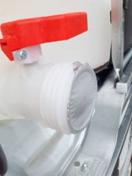 Еврокуб (IBC-контейнер) на деревянном поддоне UN с широким краном 80 мм, 1000 л, белый [UC 1000 дп UN (ШК)]