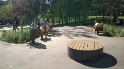 Скамейка «Селена Вуд» круглая 1,36 м (лиственница)