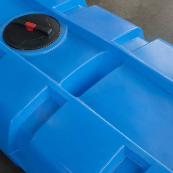 Емкость AUTO 1000 л