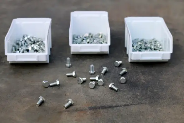 Органайзер для дома и гаража с лотками