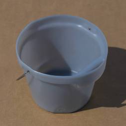 Ведро пластиковое фермерское для выпойки, 5 л [6367]